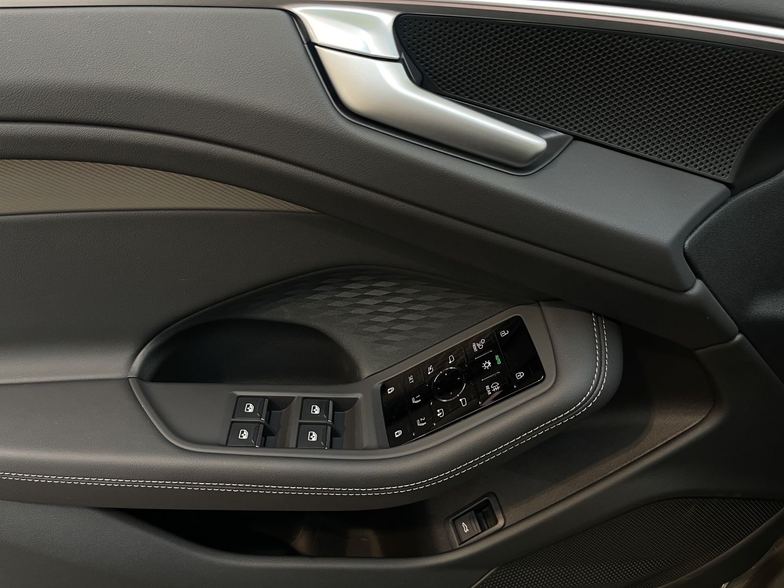 Audi A6 Avant – Bild 8