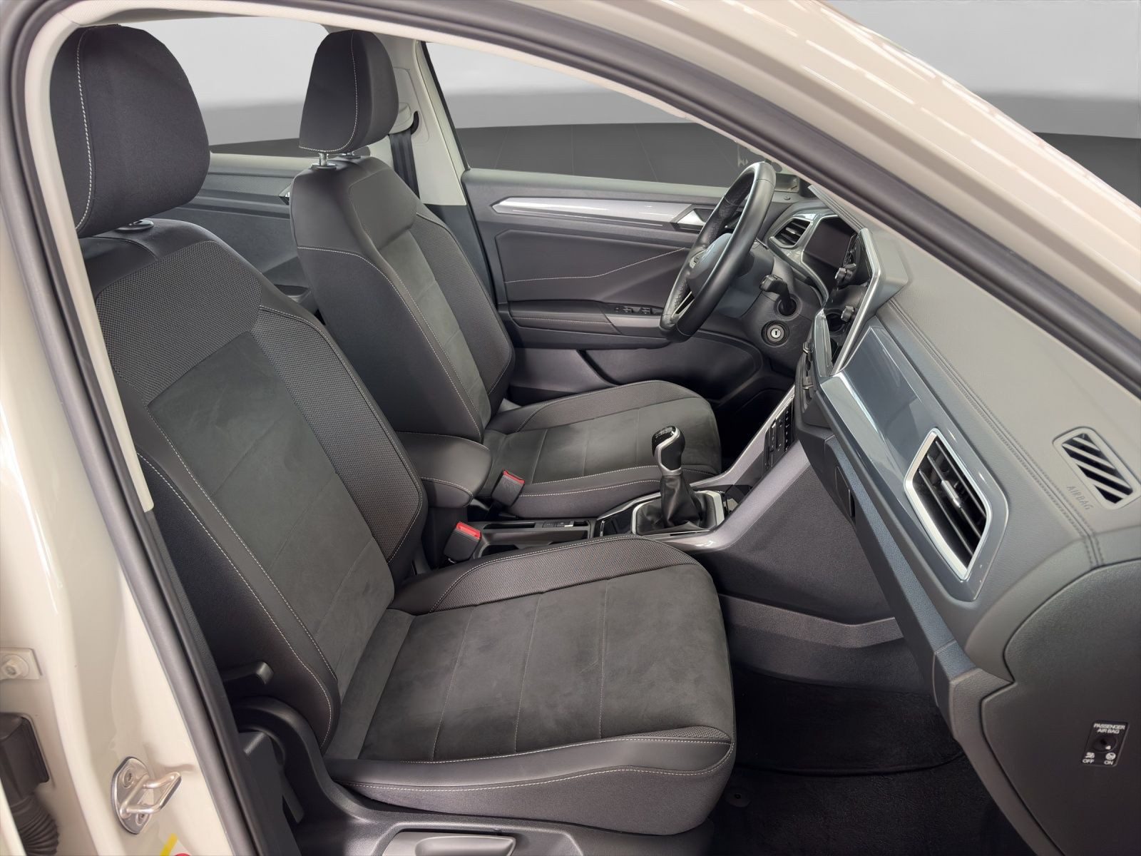 Volkswagen T-Roc – Bild 4