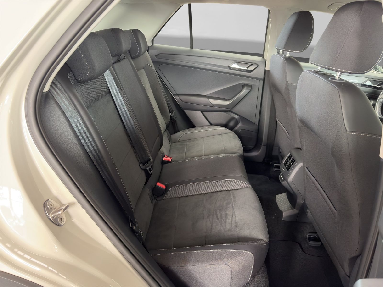 Volkswagen T-Roc – Bild 6