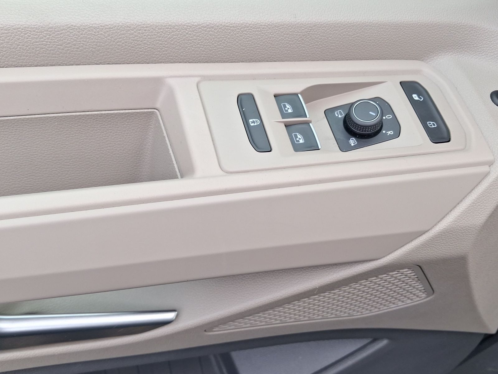 Volkswagen T7 Multivan – Bild 10