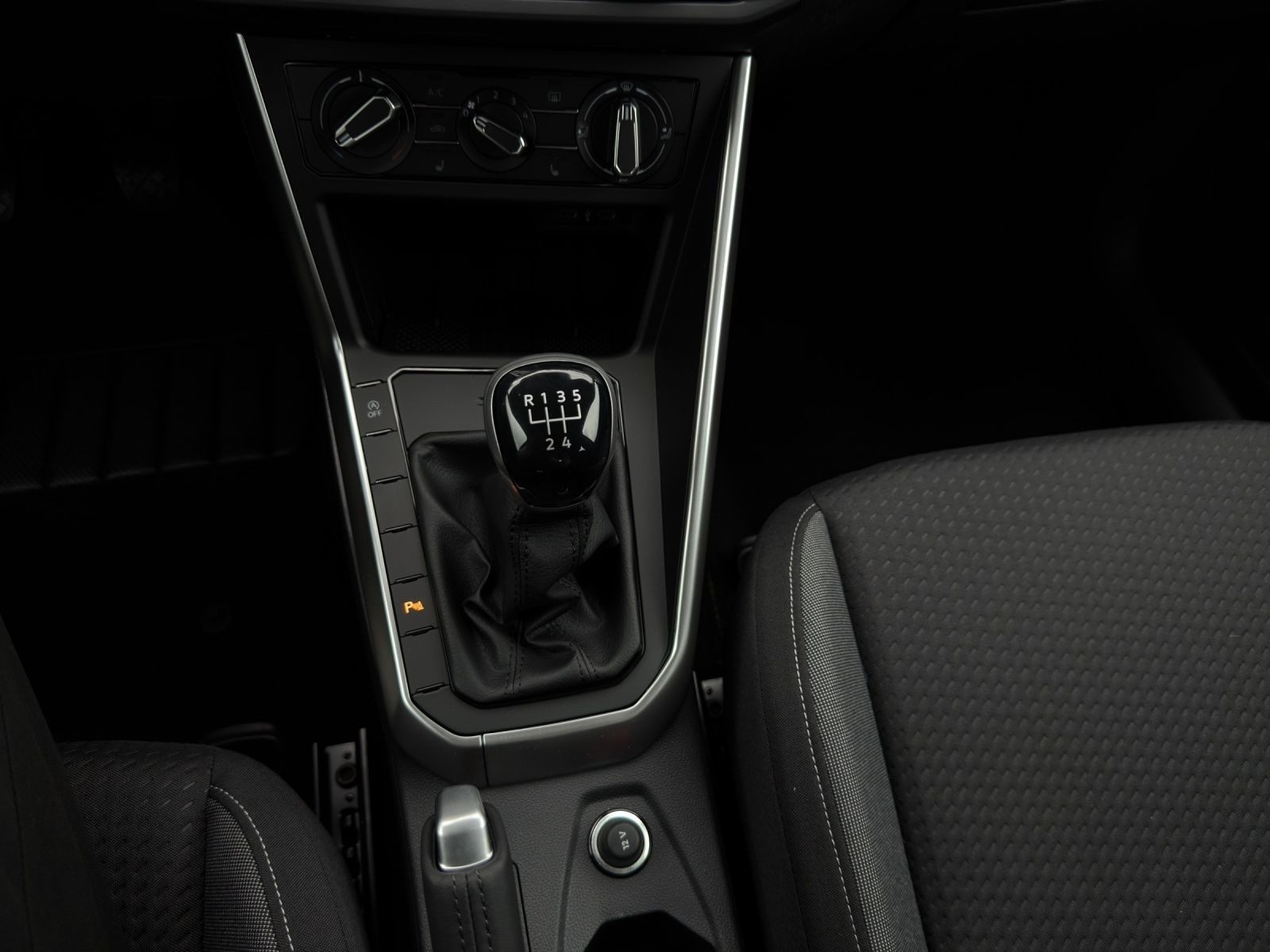 Volkswagen Taigo – Foto 11