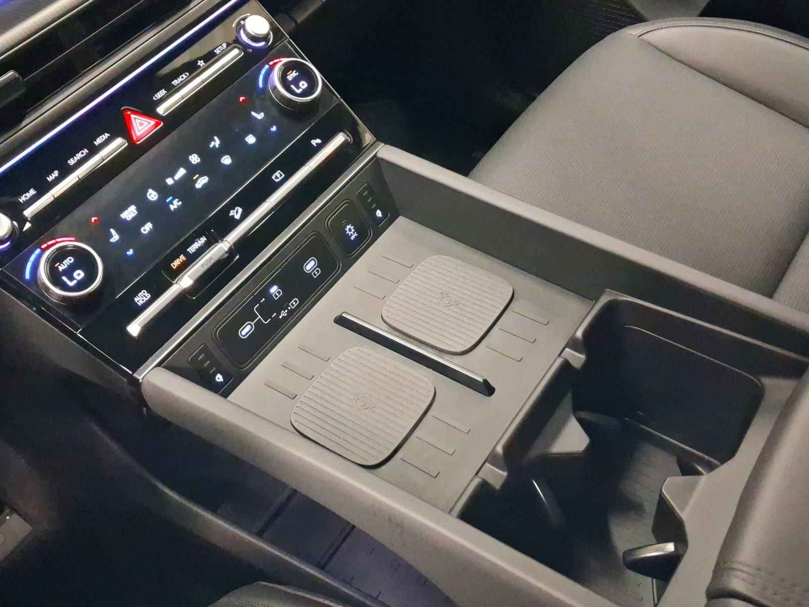 Hyundai SANTA FE – Foto 11