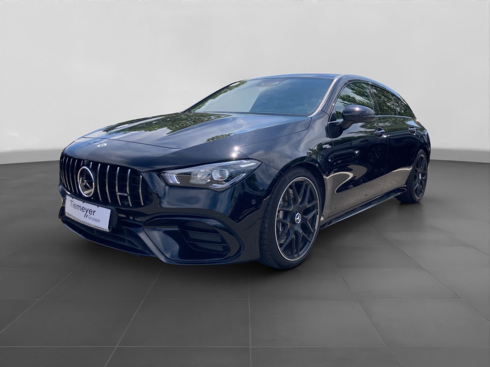 Mercedes-Benz CLA 45 AMG Shooting Brake – Bild 2
