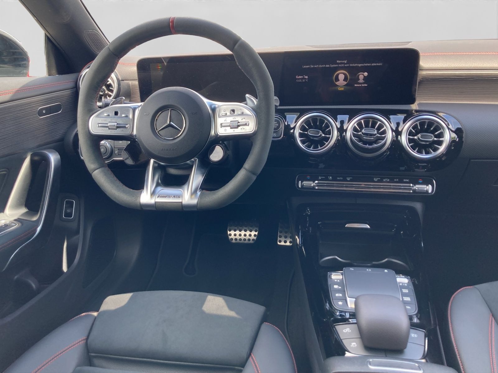 Mercedes-Benz CLA 45 AMG Shooting Brake – Bild 5