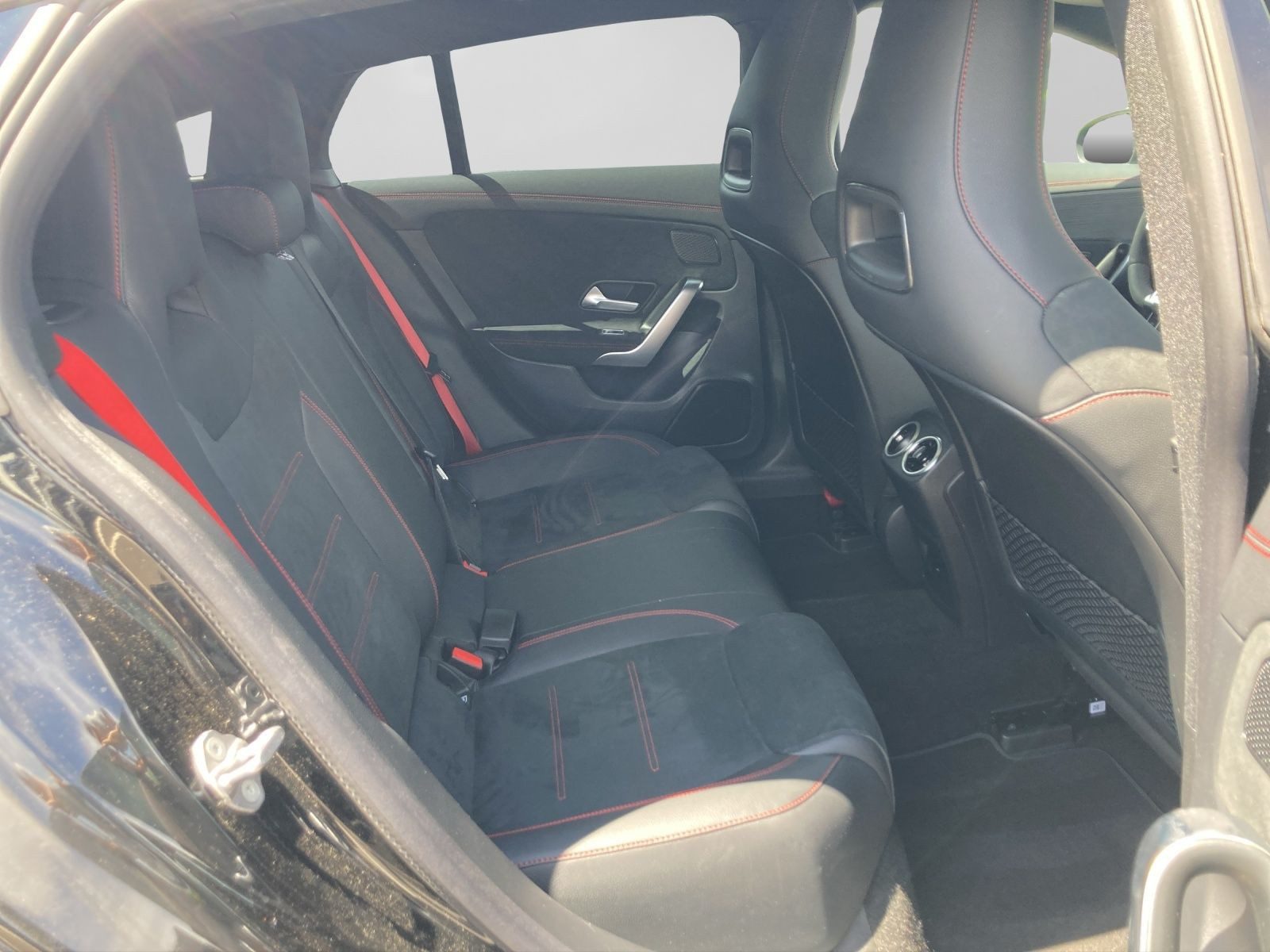 Mercedes-Benz CLA 45 AMG Shooting Brake – Bild 6