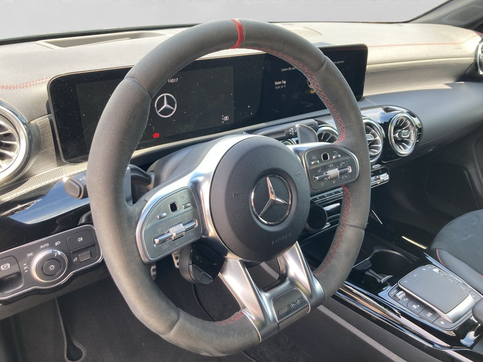 Mercedes-Benz CLA 45 AMG Shooting Brake – Bild 9