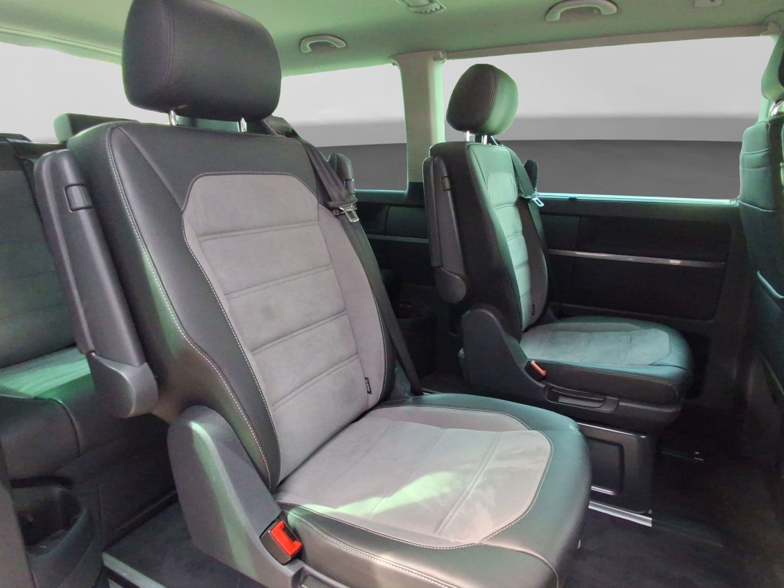 Volkswagen T6.1 Multivan – Foto 6