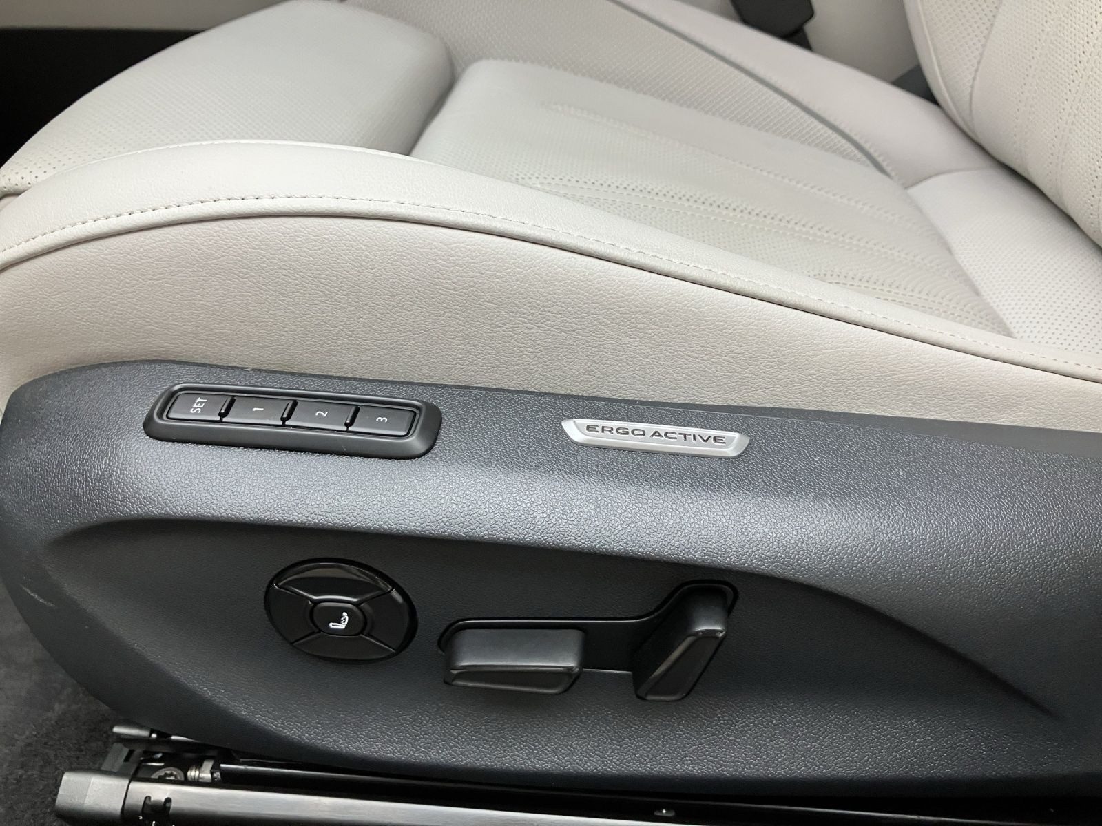 Volkswagen Passat Variant – Foto 18
