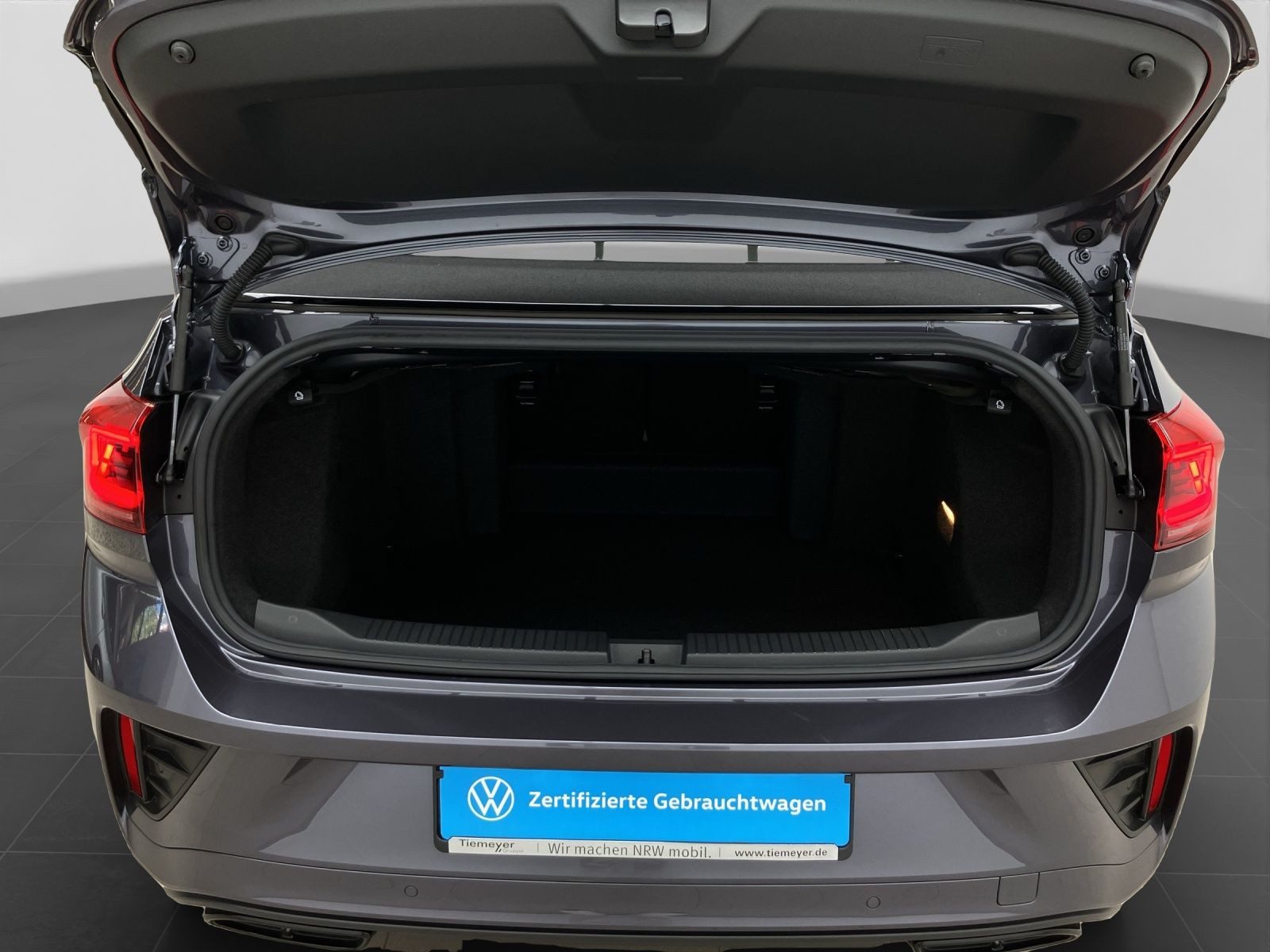 Volkswagen T-Roc Cabriolet – Bild 17