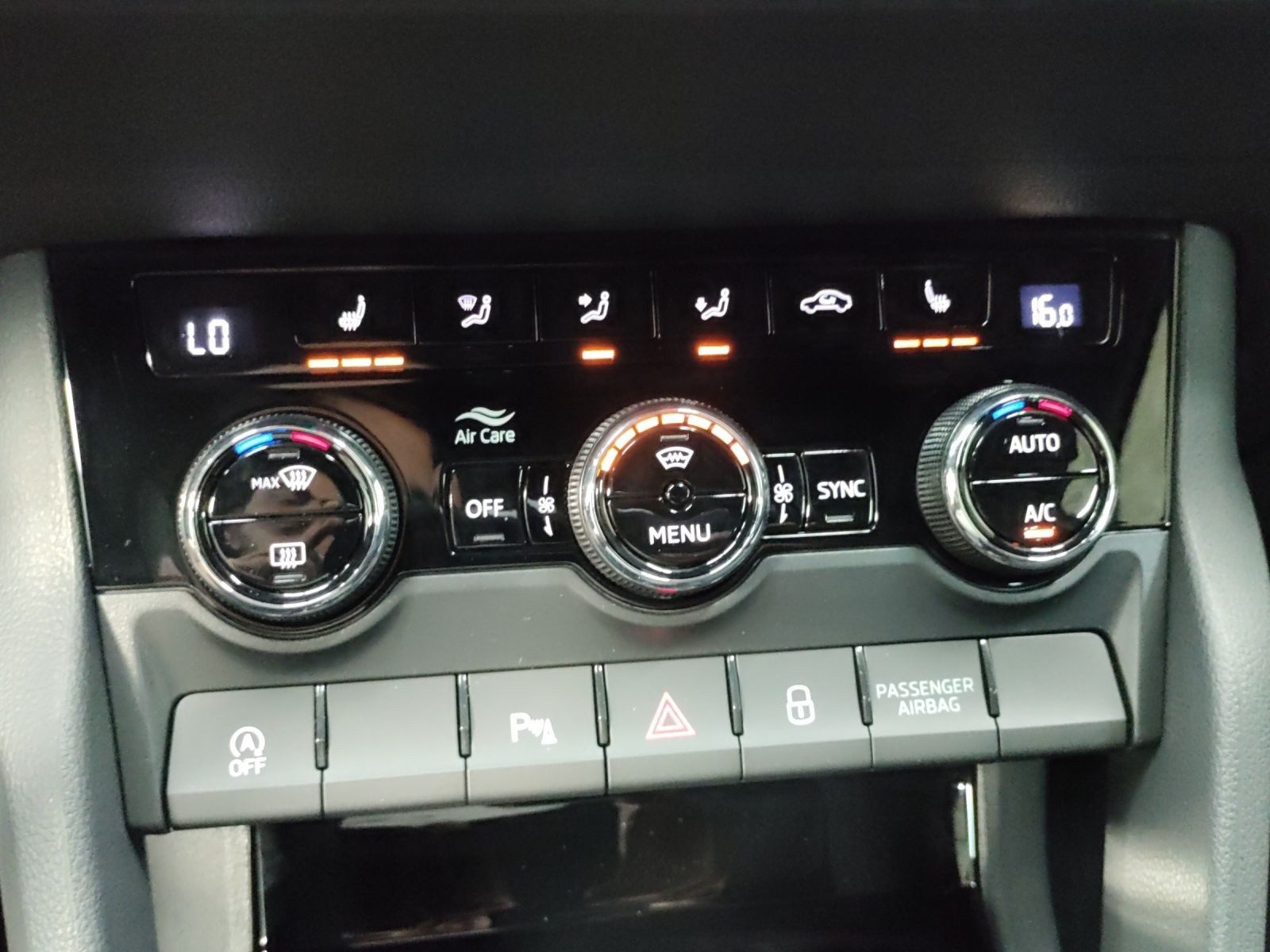 Skoda Karoq – Foto 19