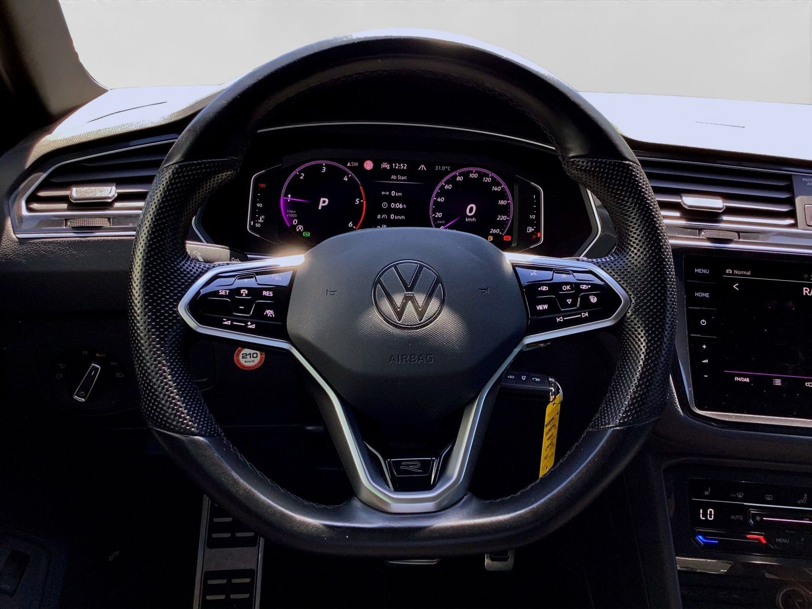 Volkswagen Tiguan – Bild 9