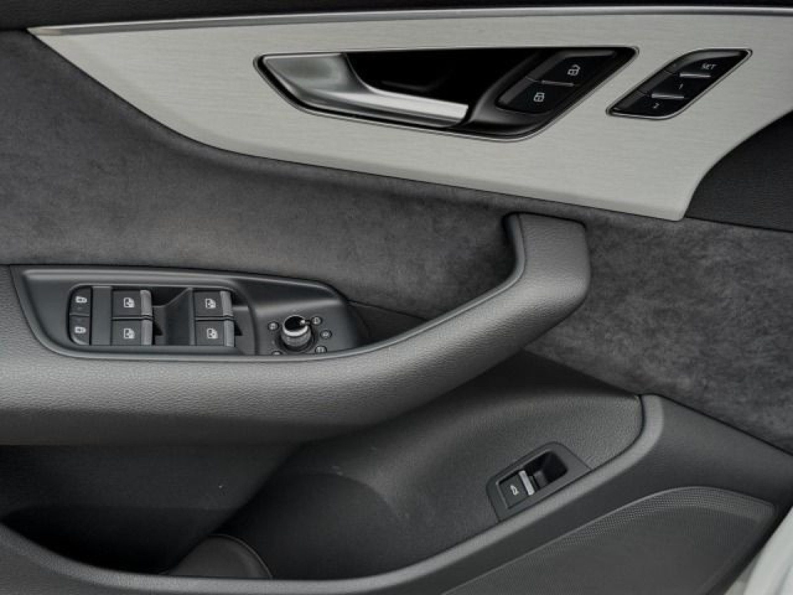 Audi Q7 – Foto 8