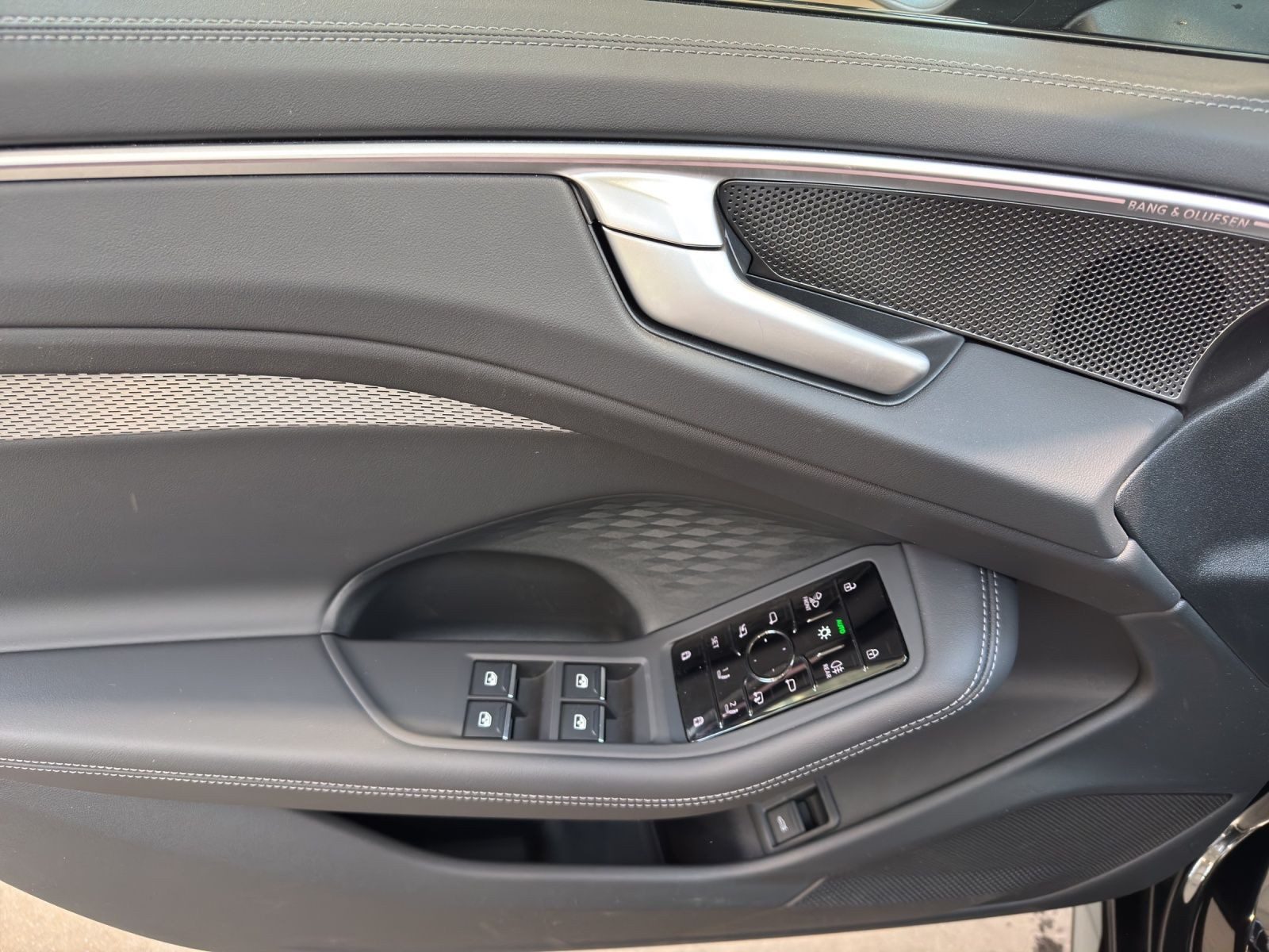 Audi A6 Avant – Foto 8