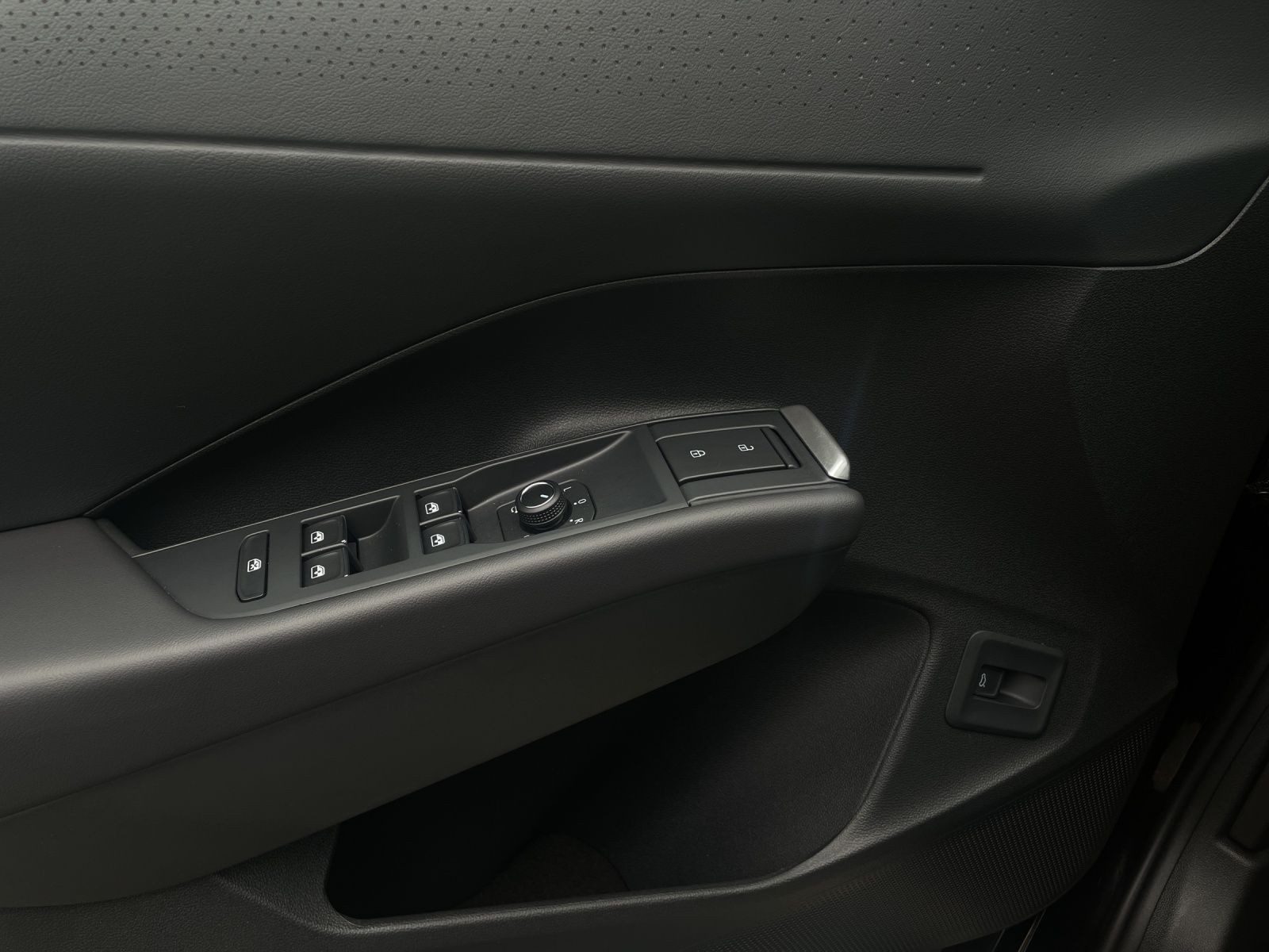 Volkswagen T-Roc – Foto 8