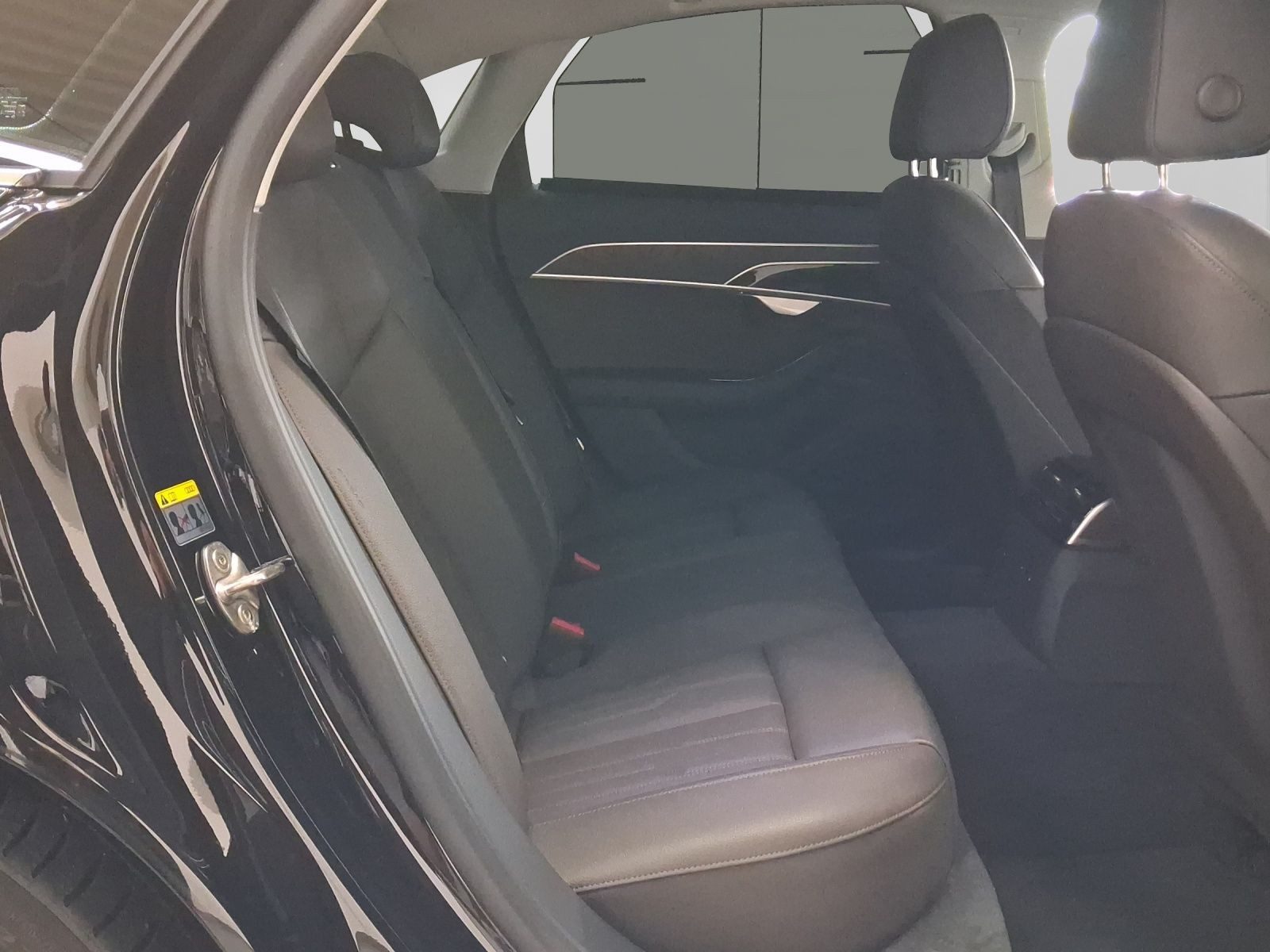 Audi A8 – Bild 6