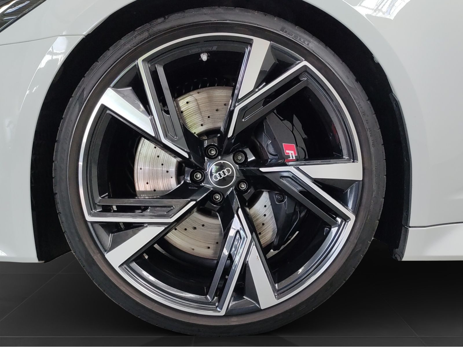 Audi RS 6 Avant – Foto 7