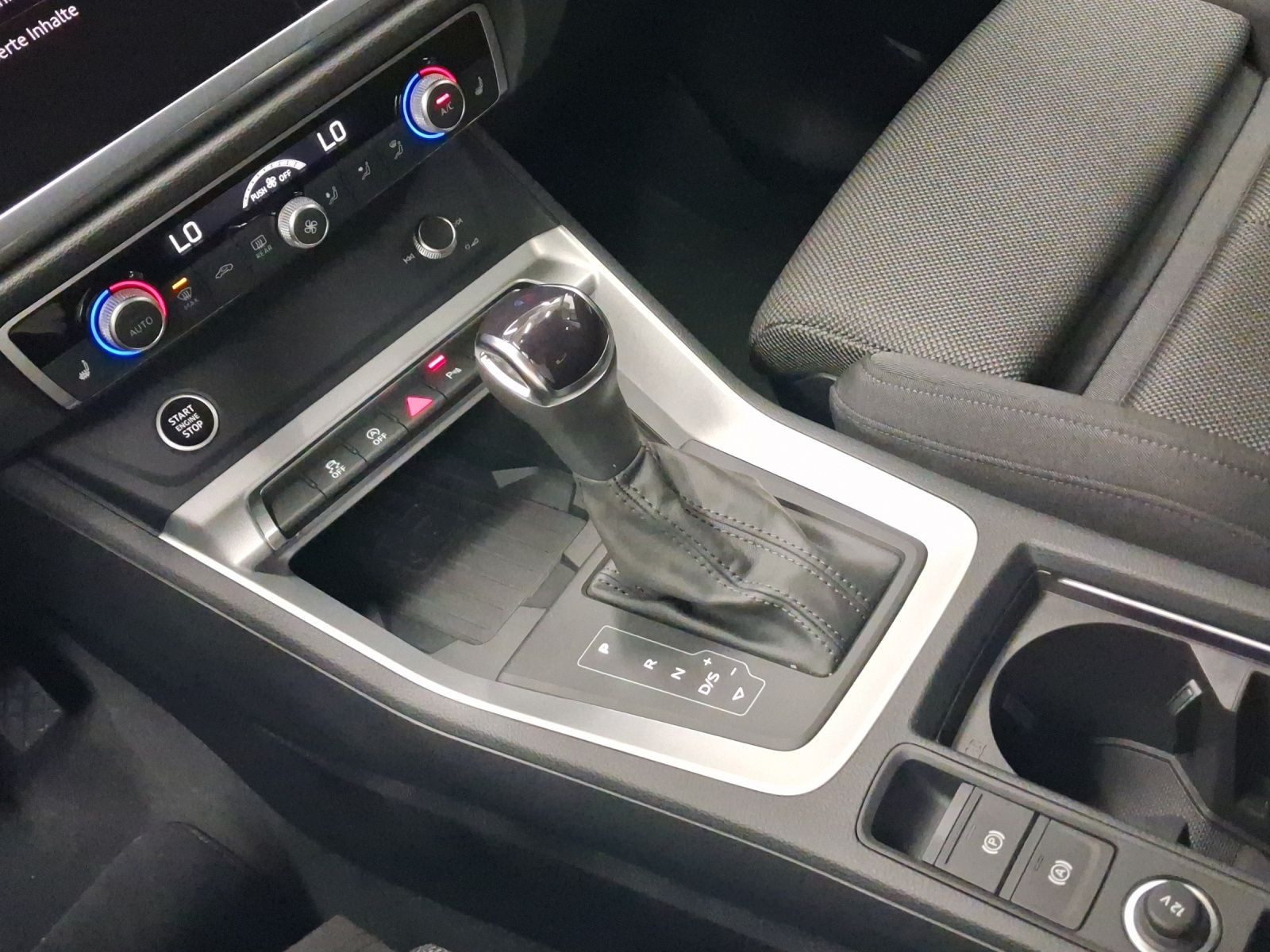 Audi Q3 – Foto 11