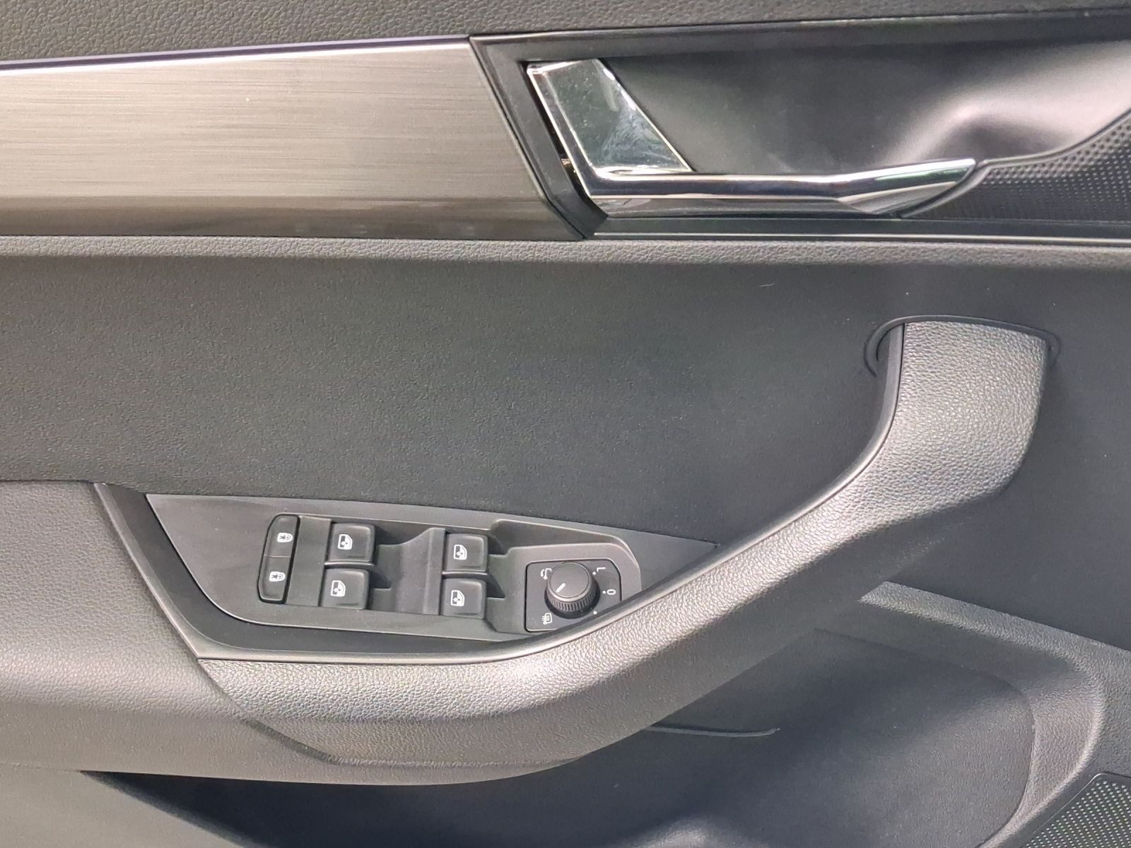 Skoda Karoq – Foto 8