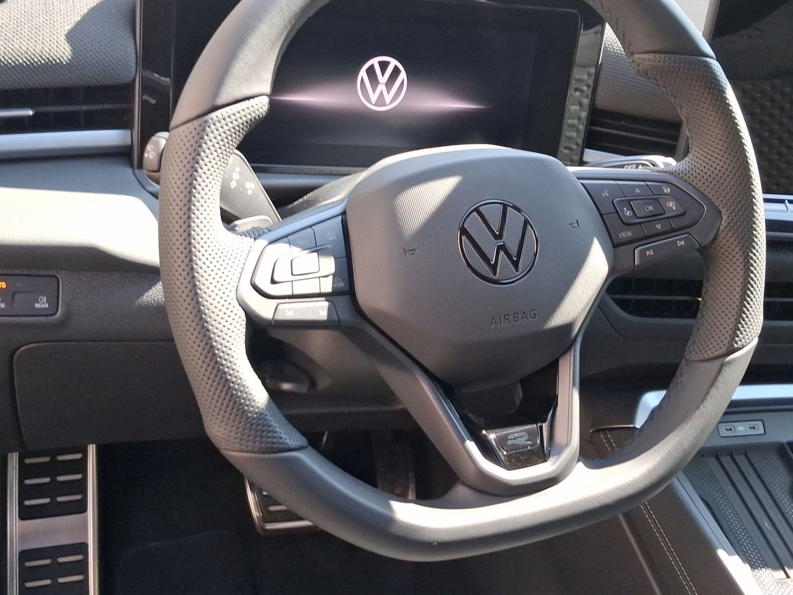 Volkswagen T-Roc – Foto 9