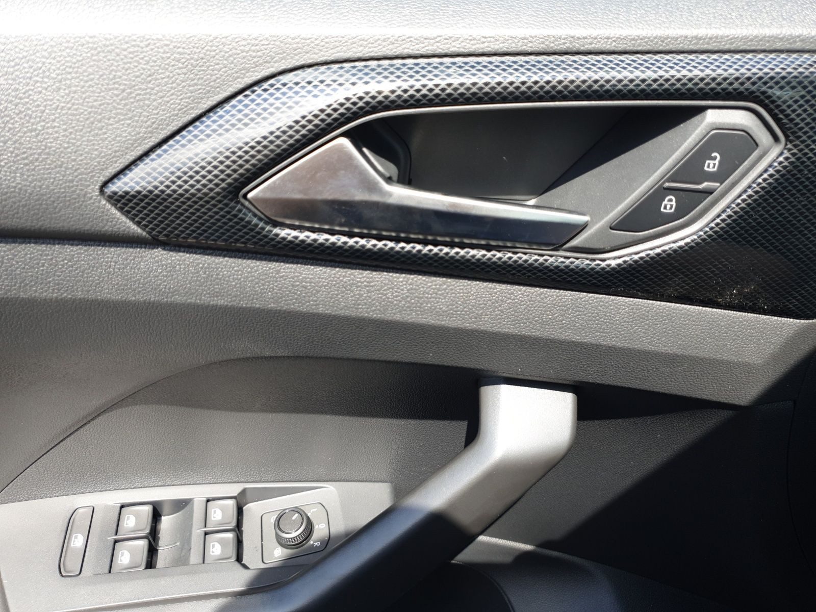 Volkswagen T-Cross – Foto 8