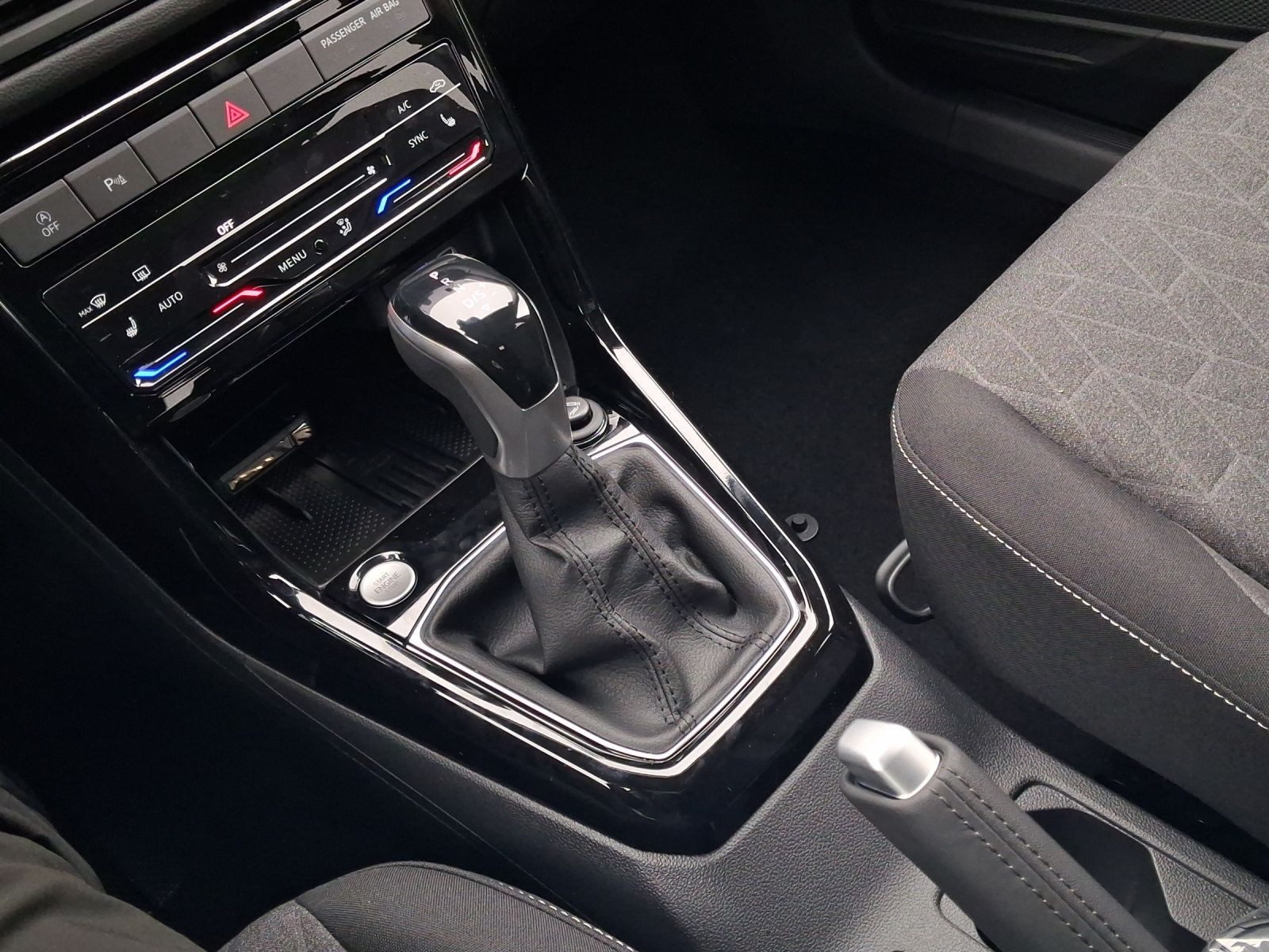 Volkswagen T-Cross – Bild 11