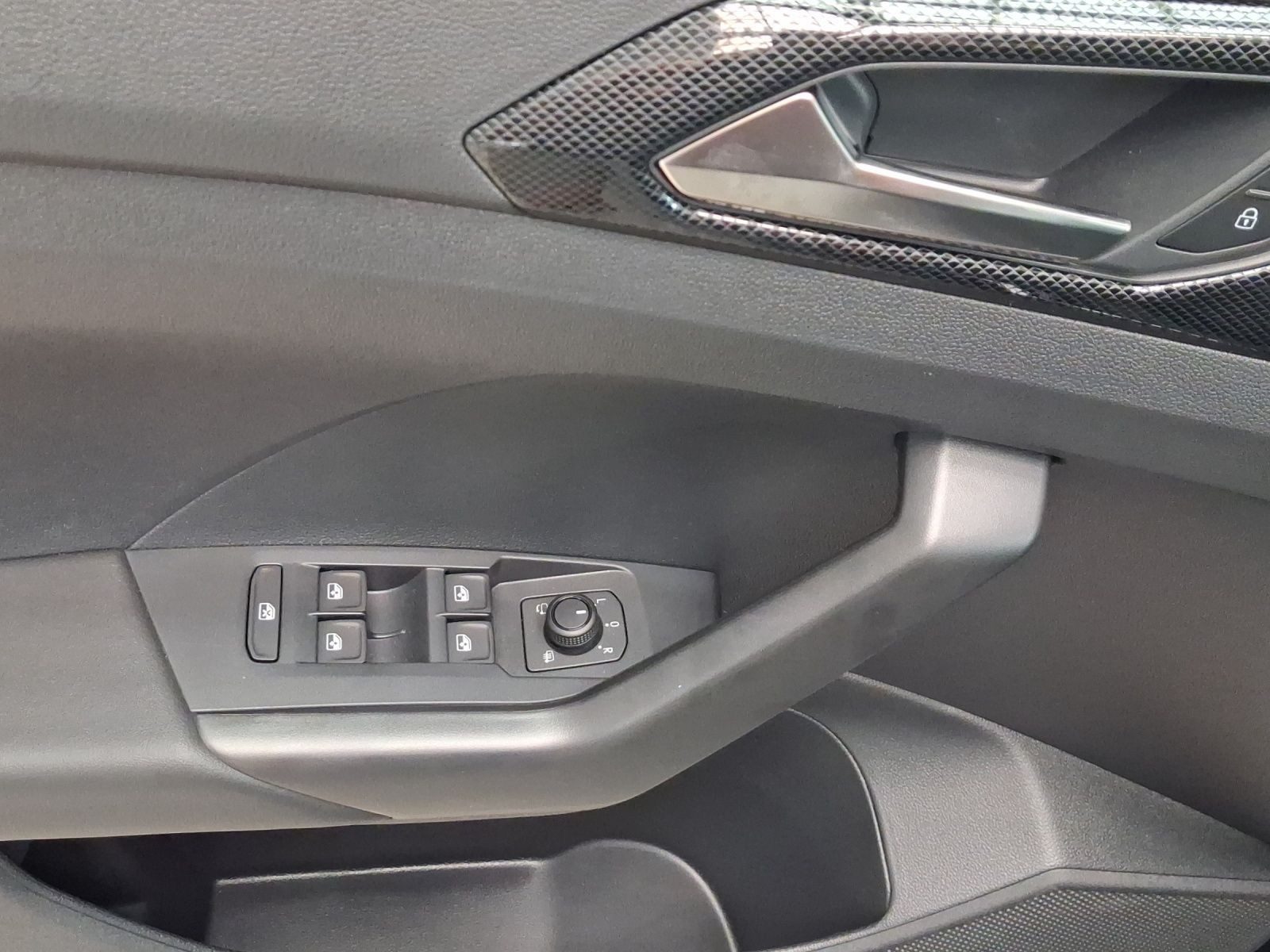 Volkswagen T-Cross – Foto 8
