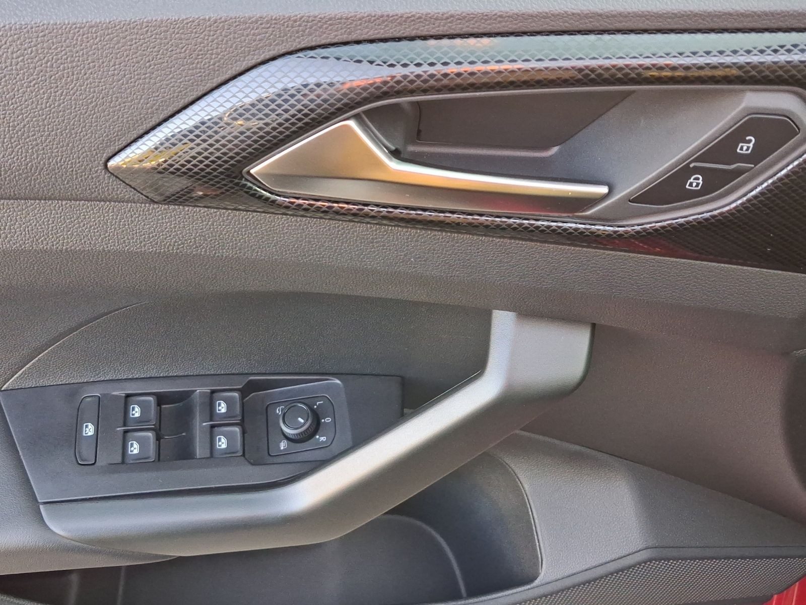 Volkswagen T-Cross – Foto 8