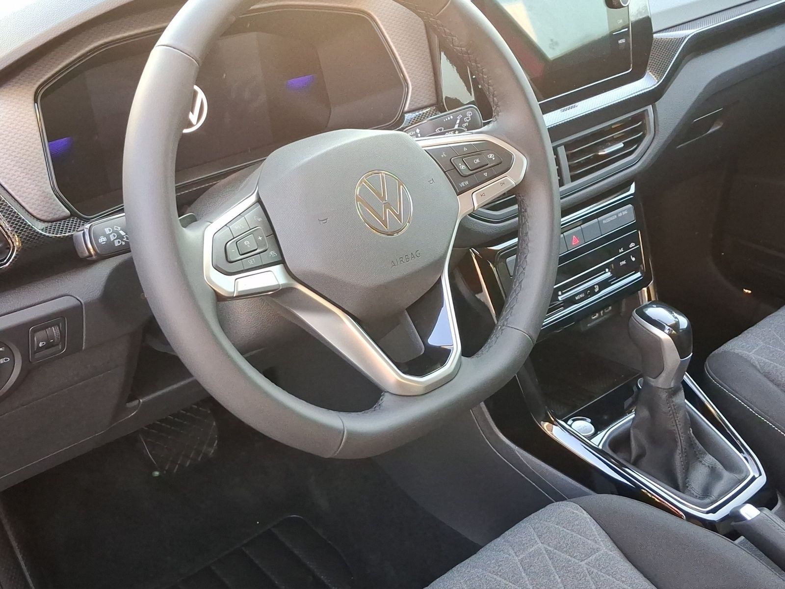 Volkswagen T-Cross – Foto 9