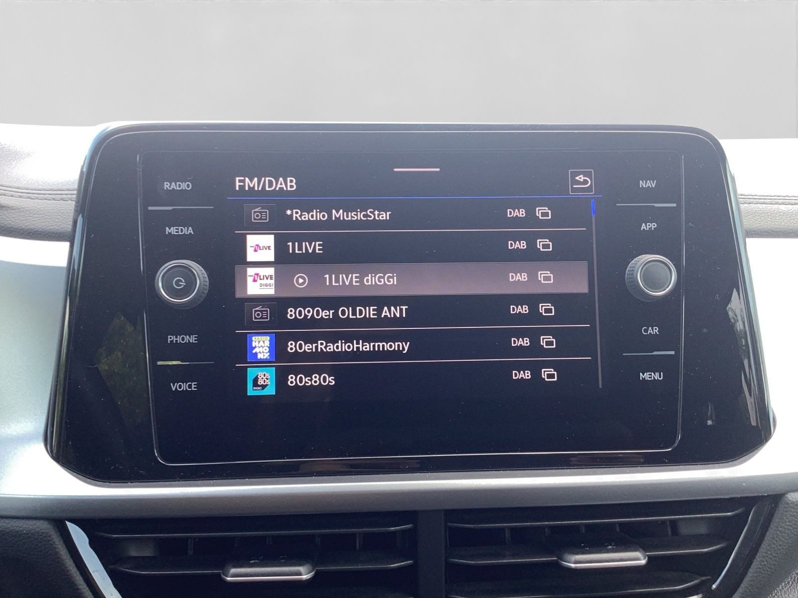 Volkswagen T-Roc – Bild 13