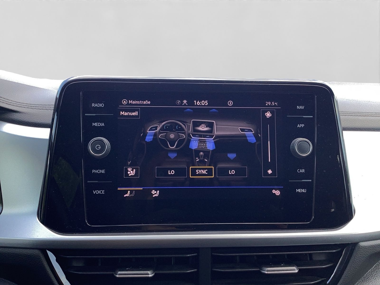 Volkswagen T-Roc – Bild 15