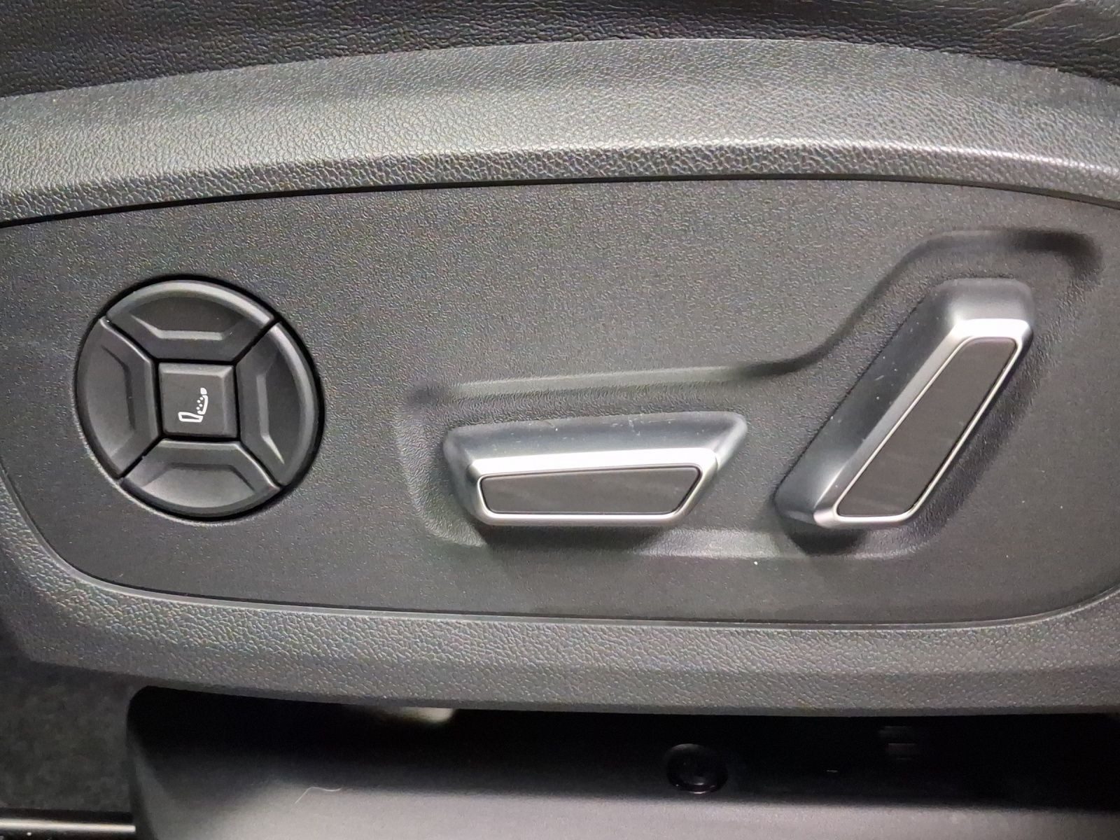 Audi Q6 e-tron – Foto 19