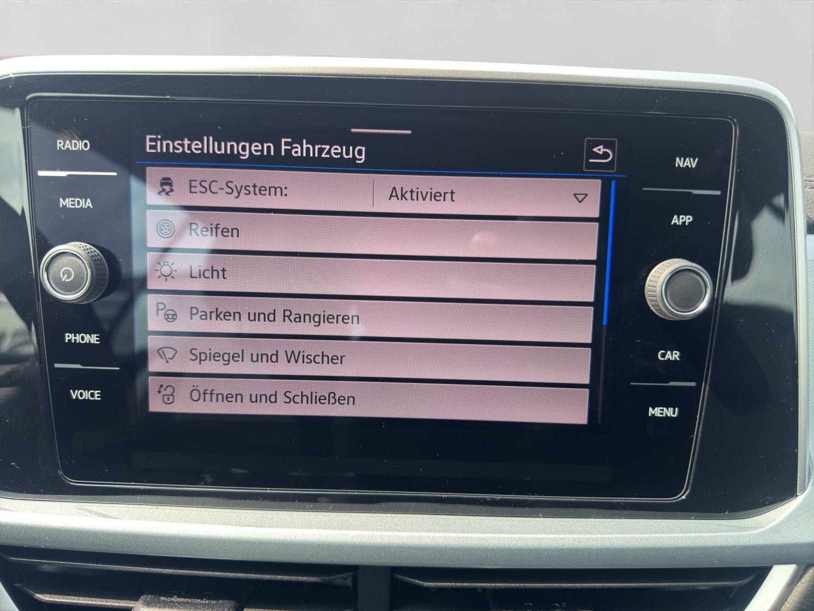 Volkswagen T-Roc Cabriolet – Bild 14