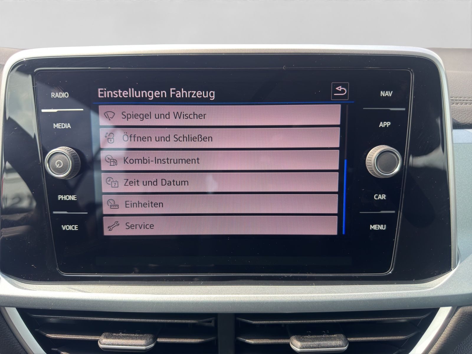 Volkswagen T-Roc Cabriolet – Bild 15