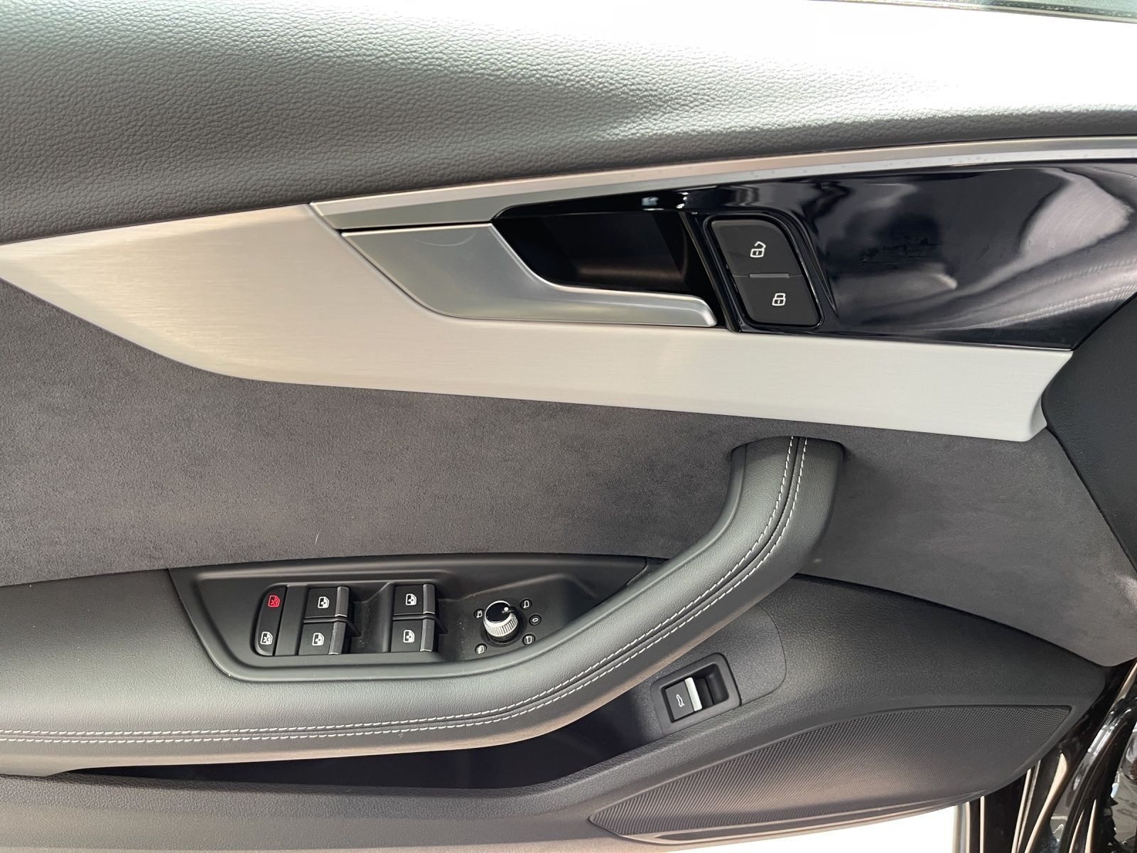Audi A4 Avant – Foto 8