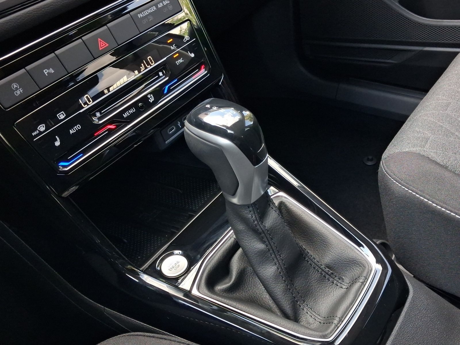 Volkswagen T-Cross – Foto 11