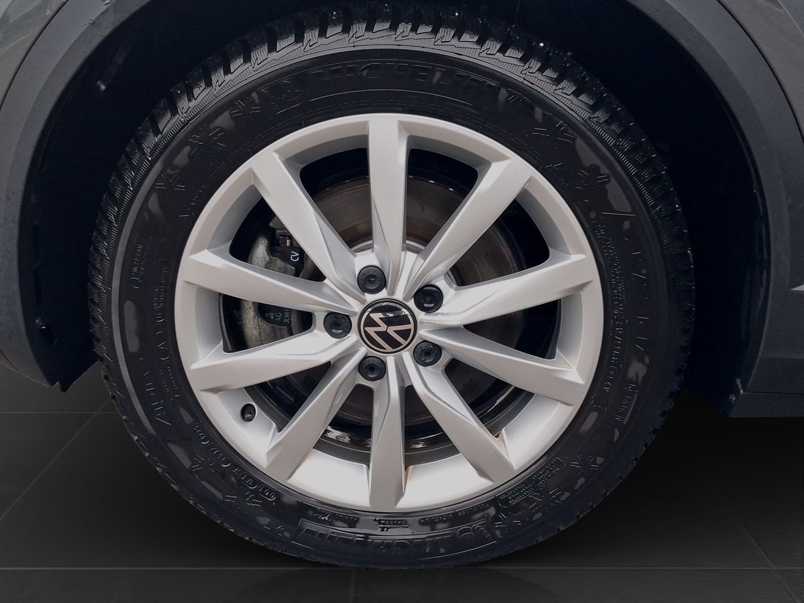 Volkswagen T-Roc – Foto 7