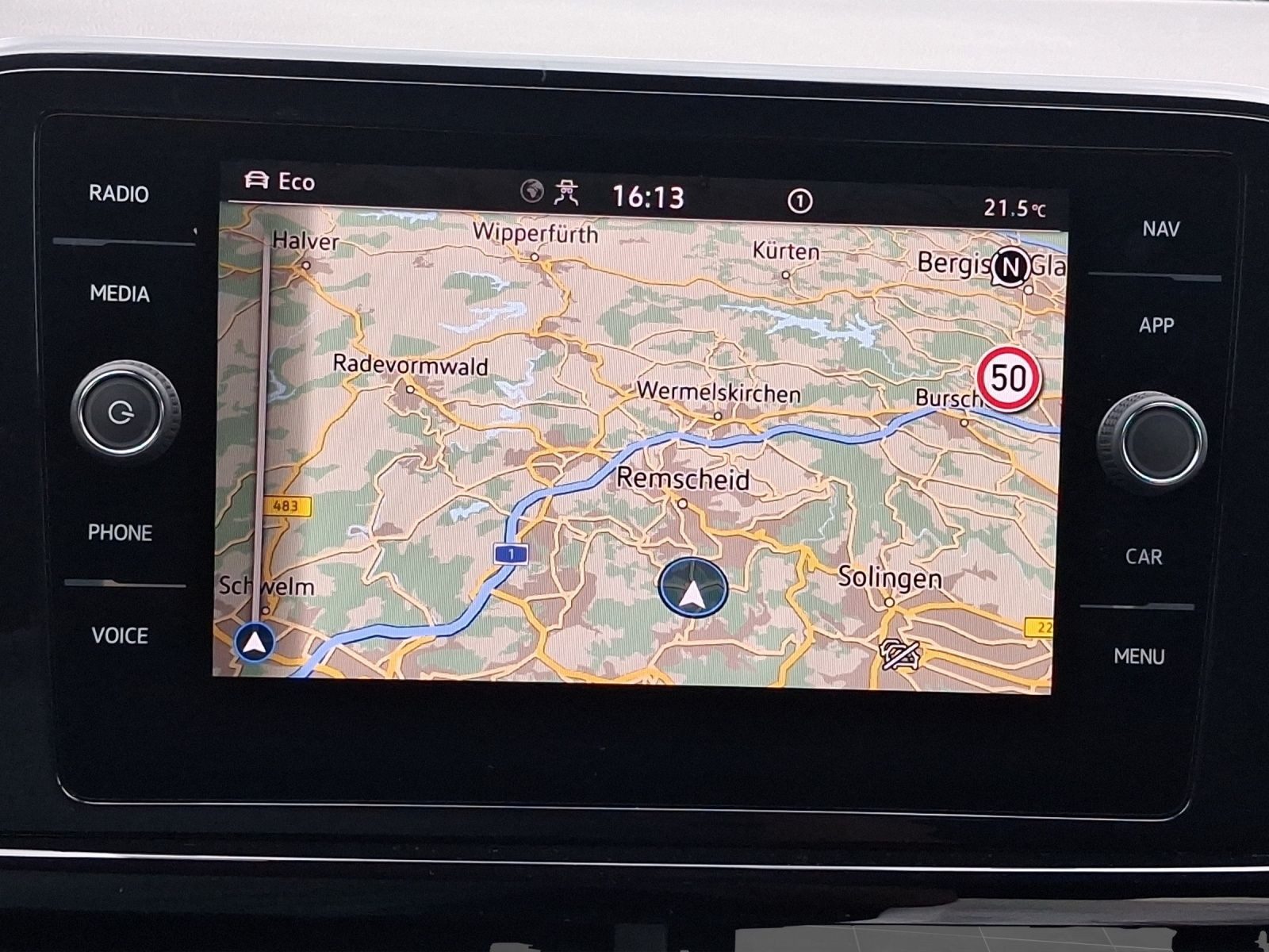 Volkswagen T-Roc – Foto 12