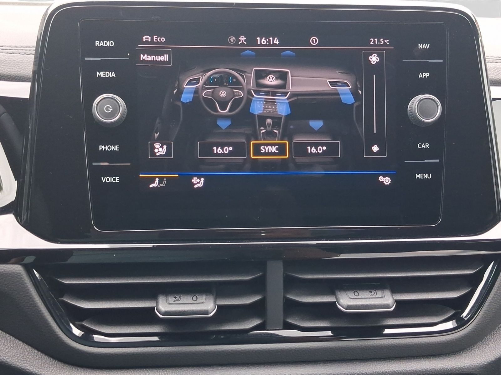 Volkswagen T-Roc – Foto 14