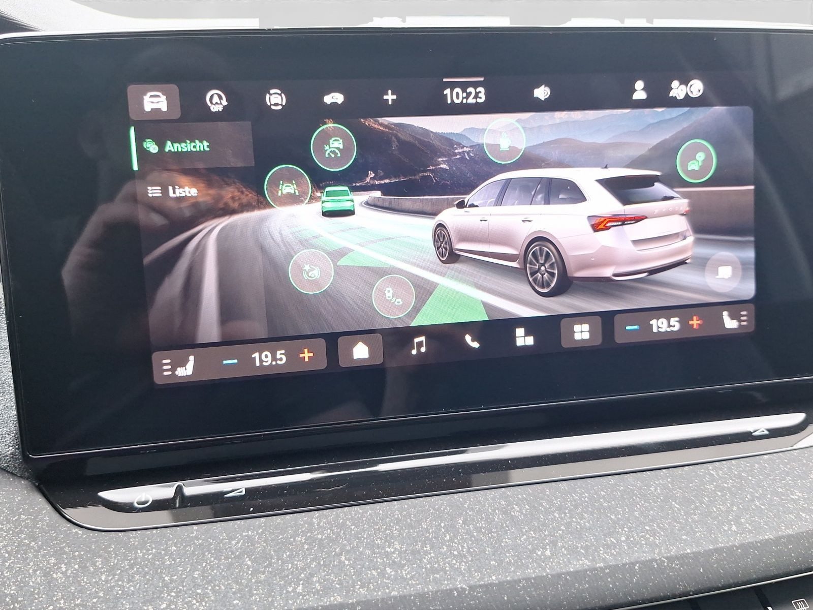 Skoda Octavia – Foto 13
