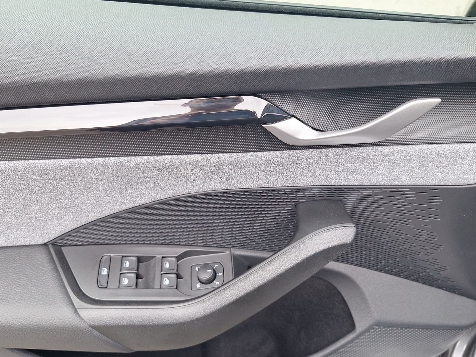 Skoda Octavia – Foto 8