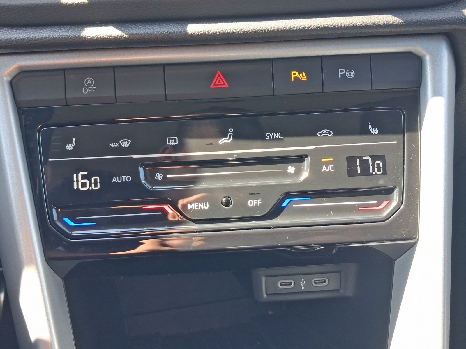 Volkswagen T-Roc – Foto 16