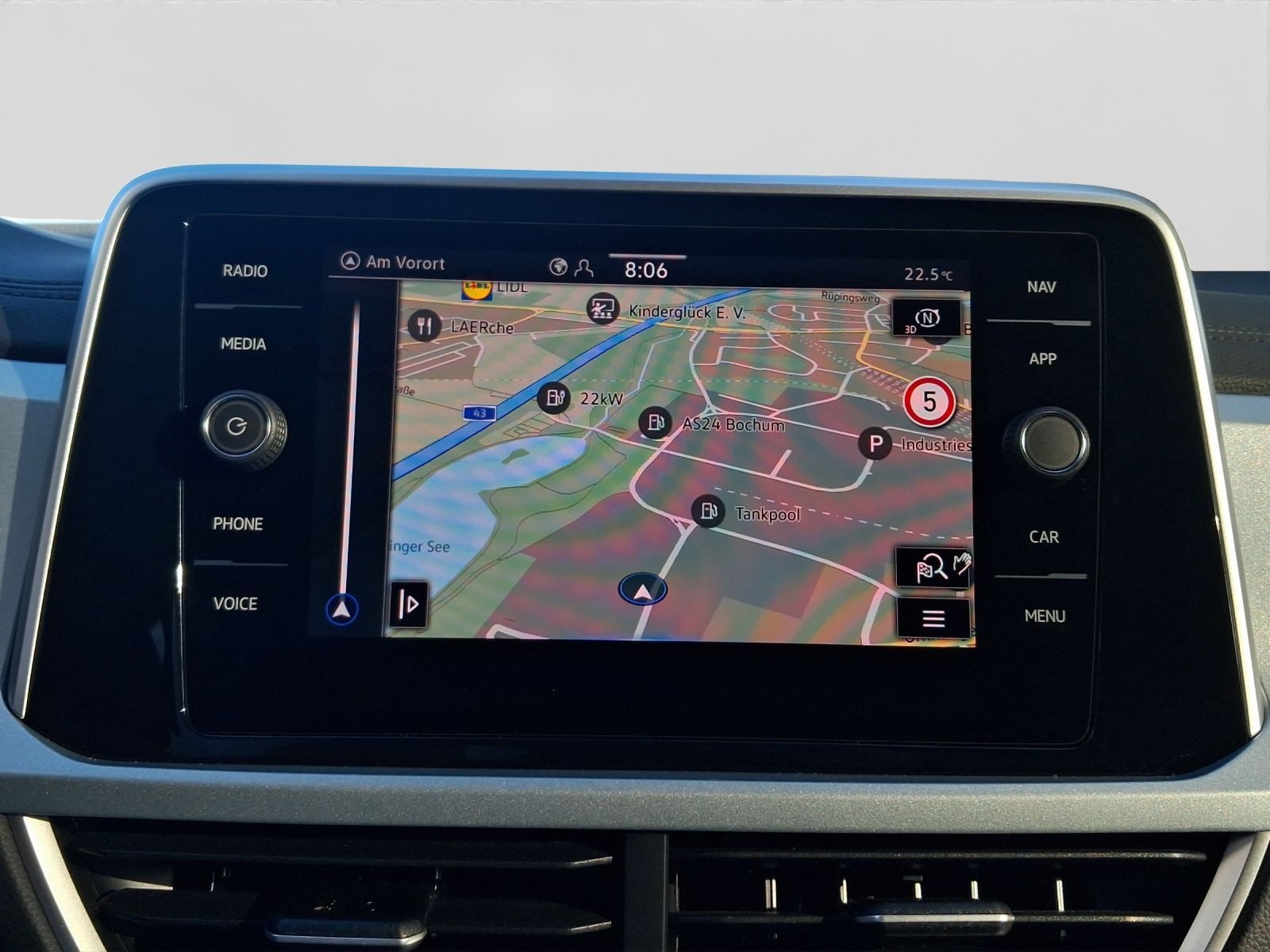 Volkswagen T-Roc – Foto 12