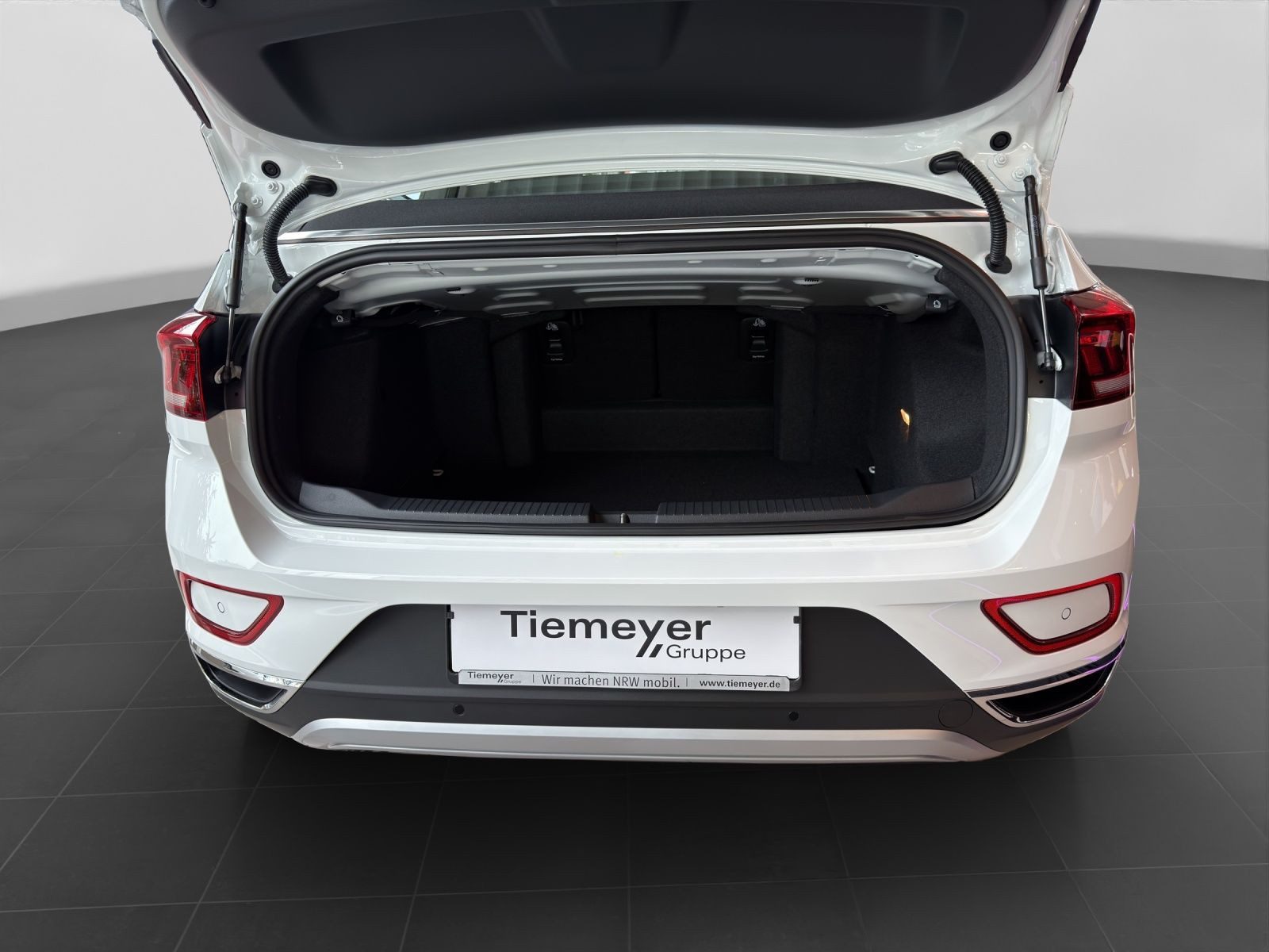 Volkswagen T-Roc Cabriolet – Bild 17