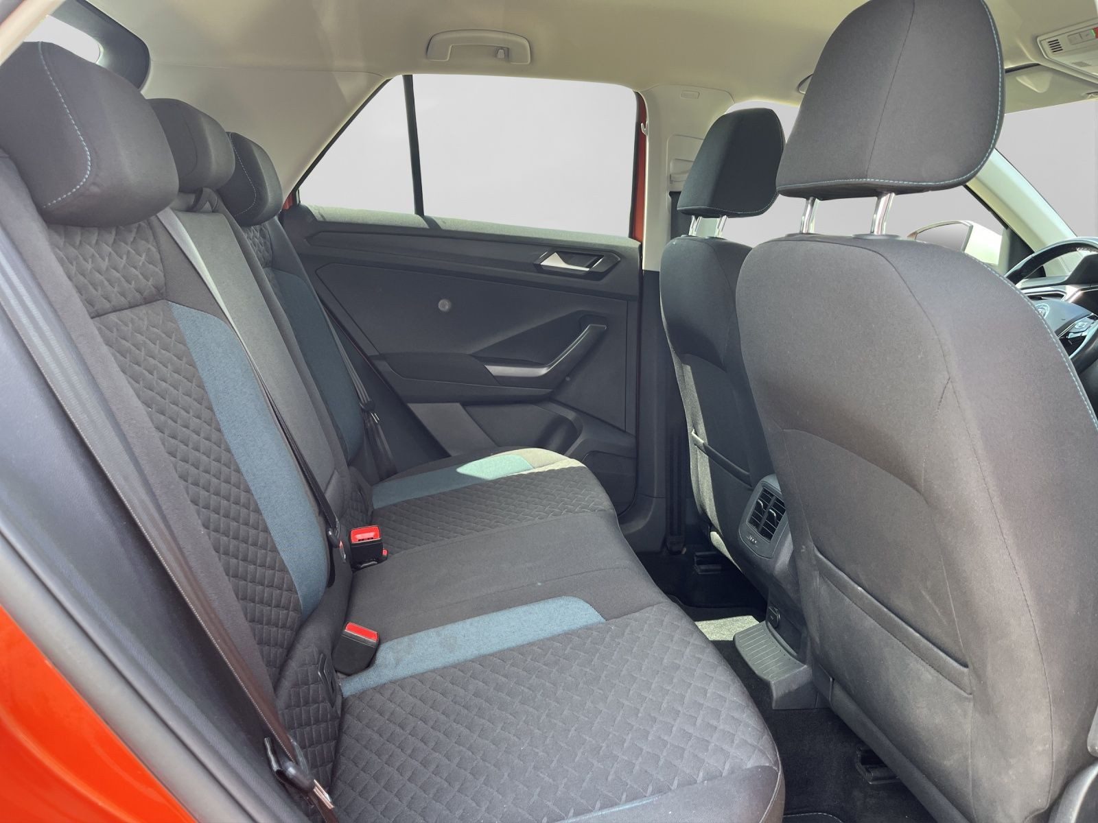 Volkswagen T-Roc – Foto 6