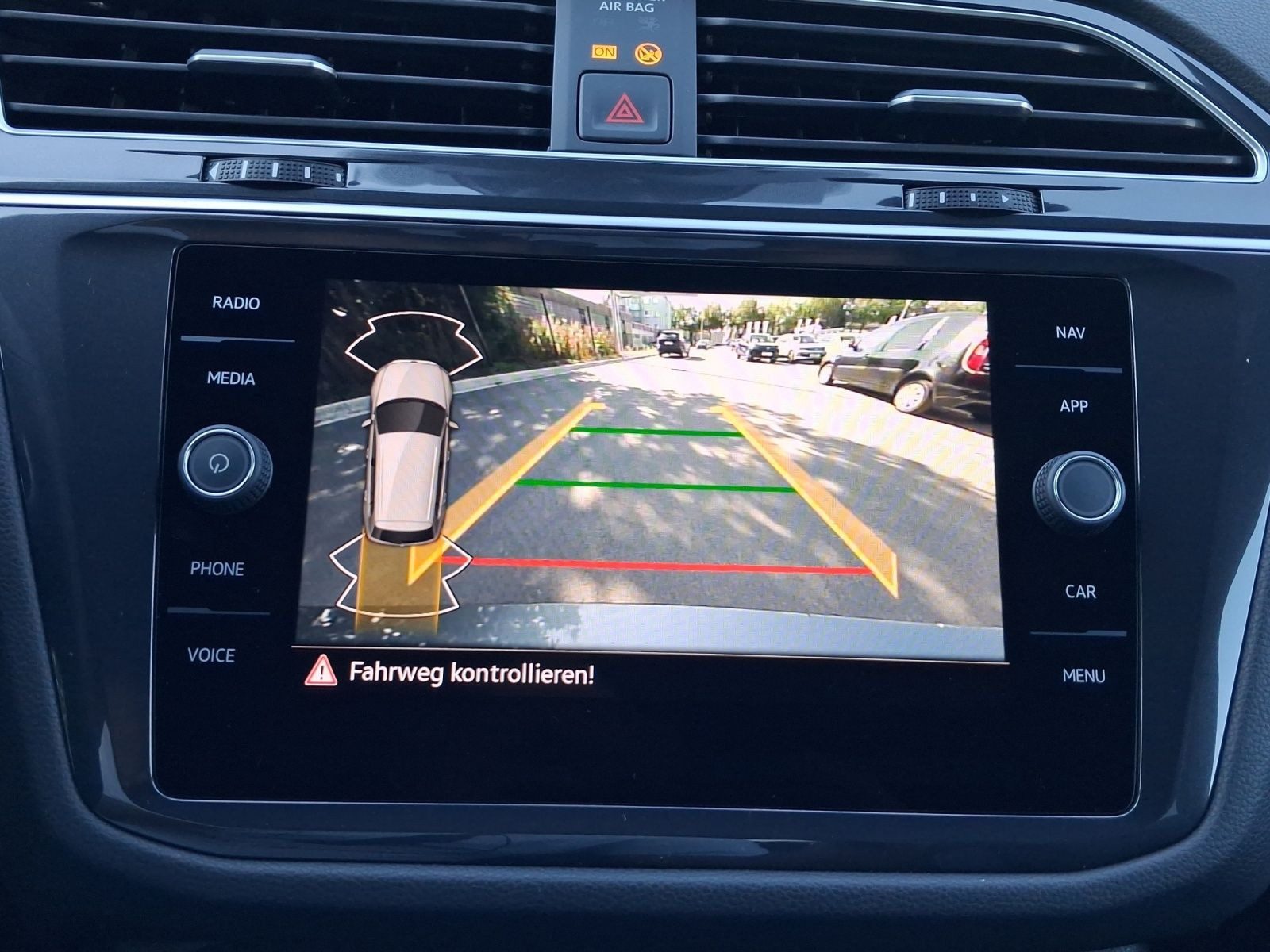 Volkswagen Tiguan Allspace – Bild 12