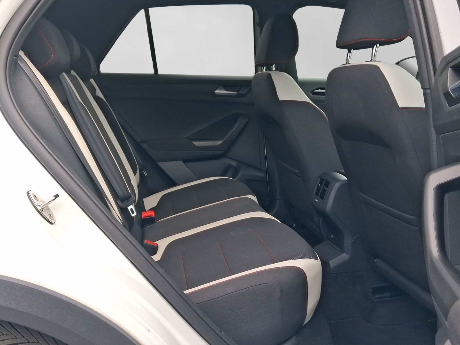Volkswagen T-Roc – Foto 6