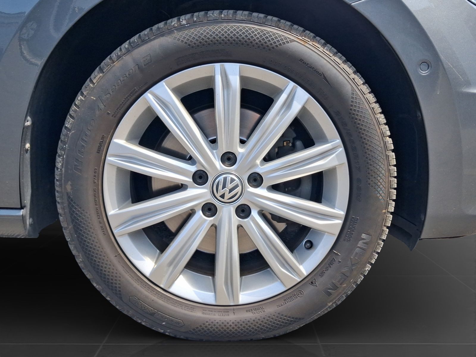 Volkswagen Touran – Bild 7