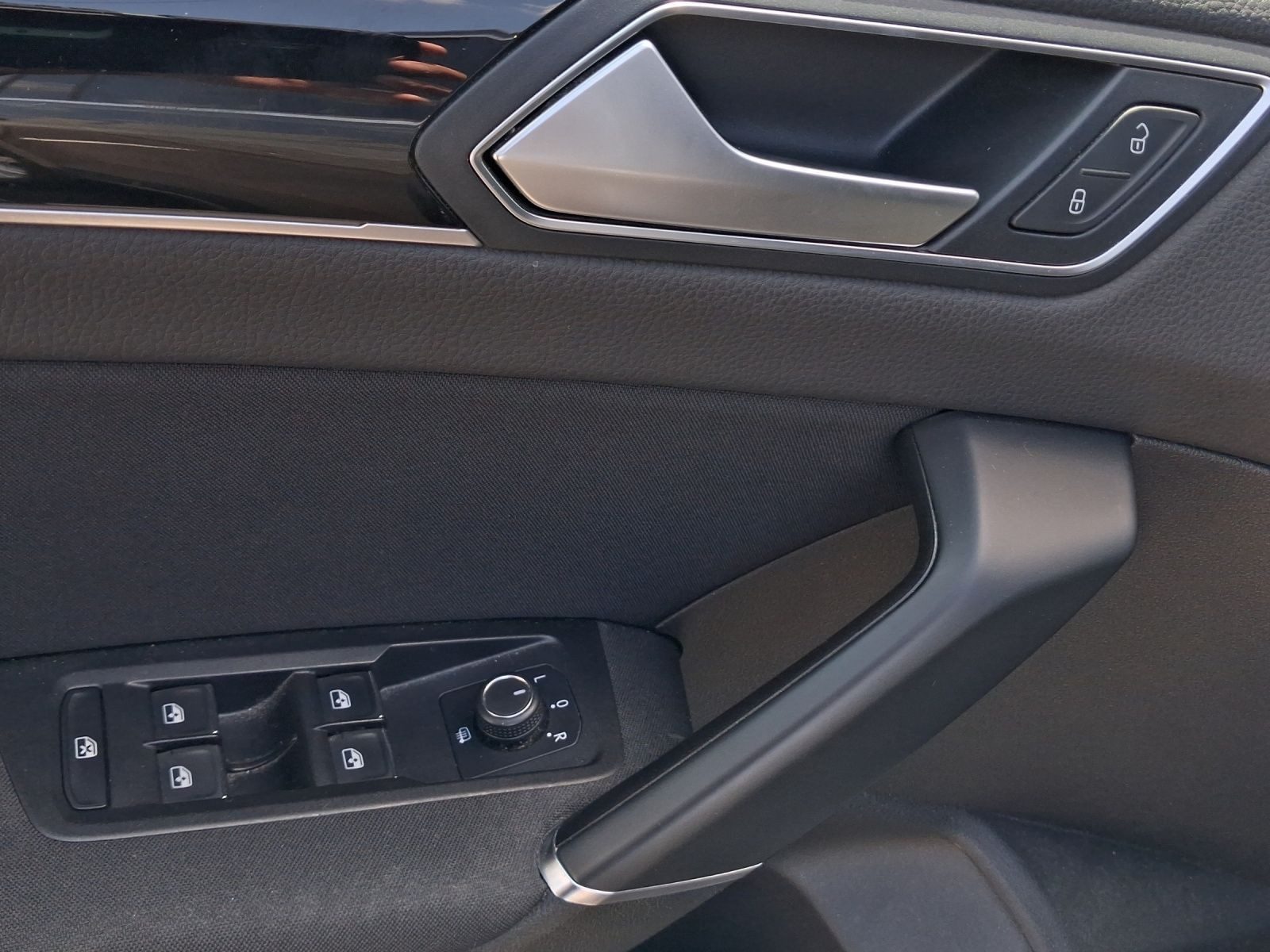 Volkswagen Touran – Bild 8