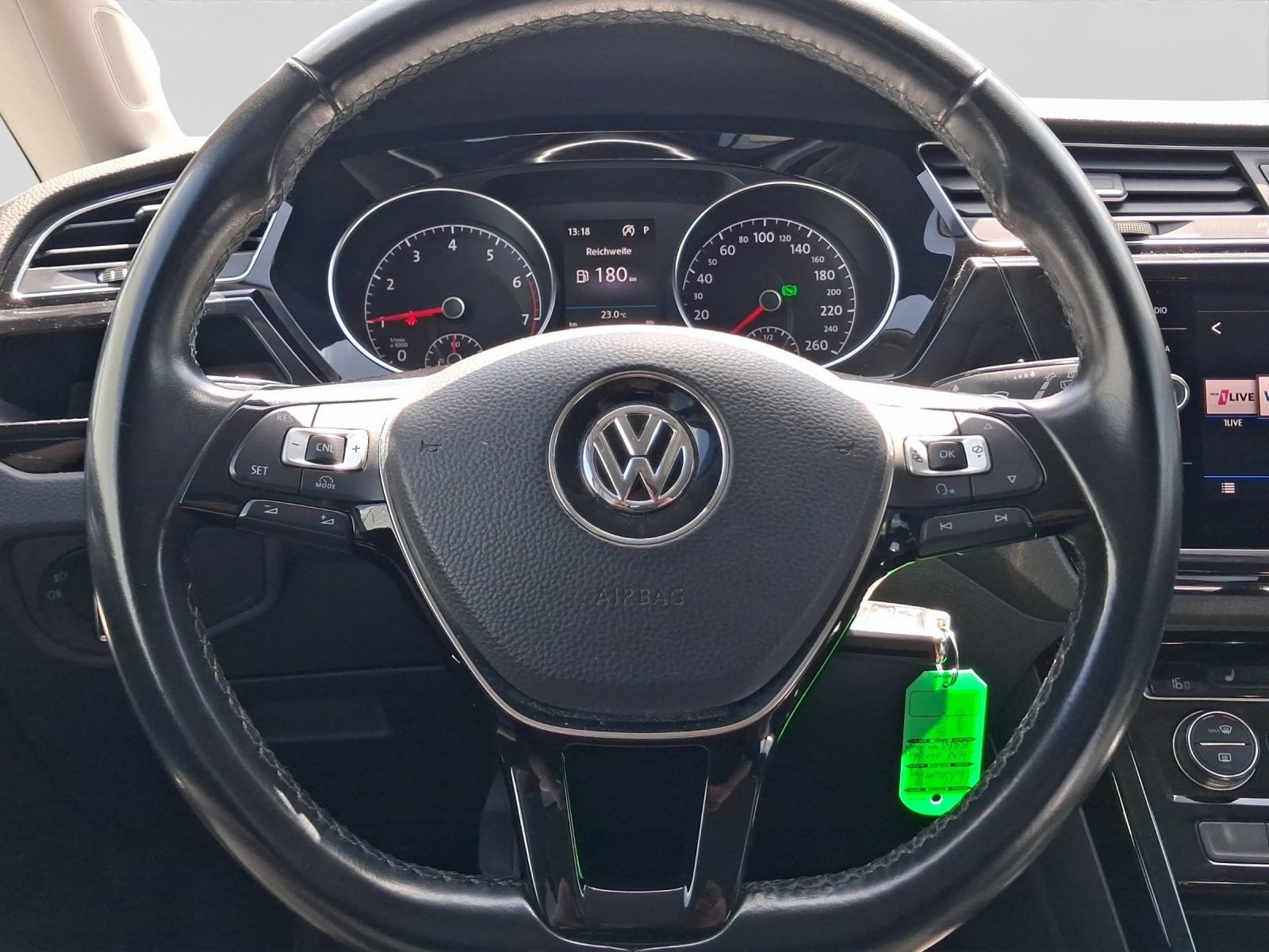 Volkswagen Touran – Bild 9