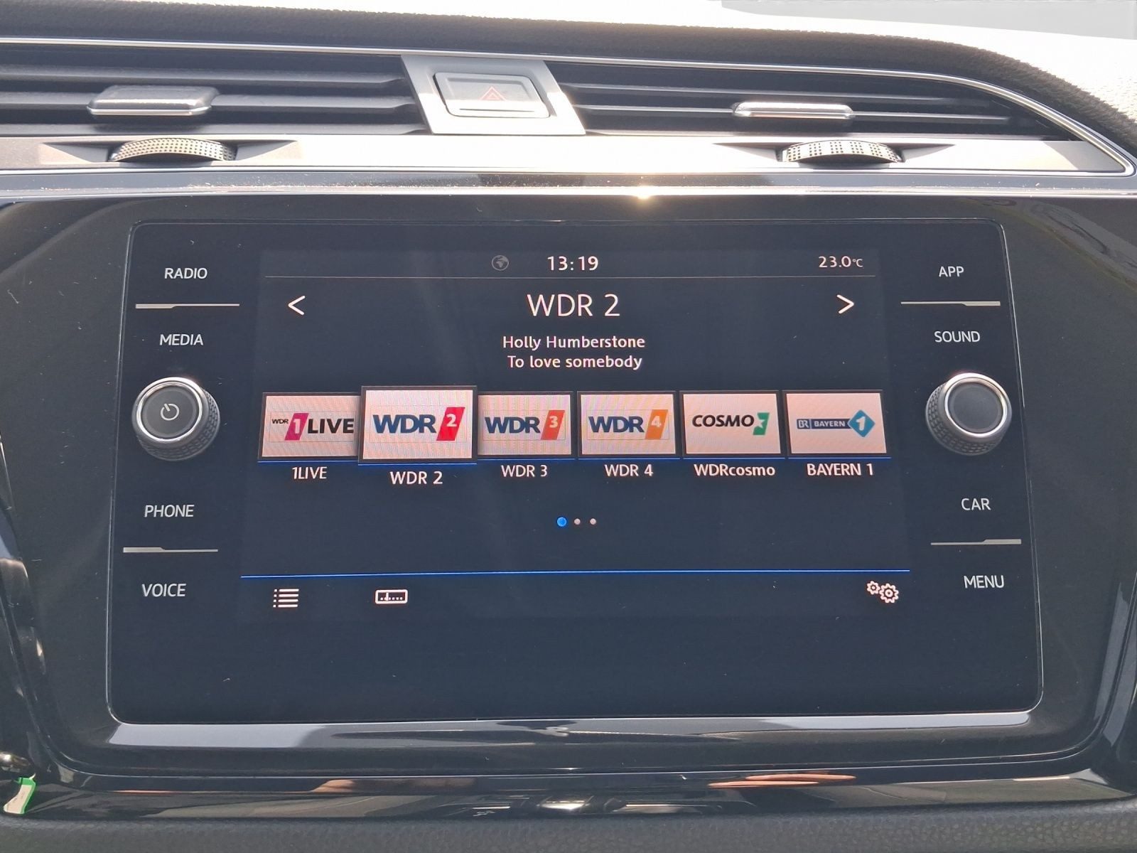Volkswagen Touran – Bild 12